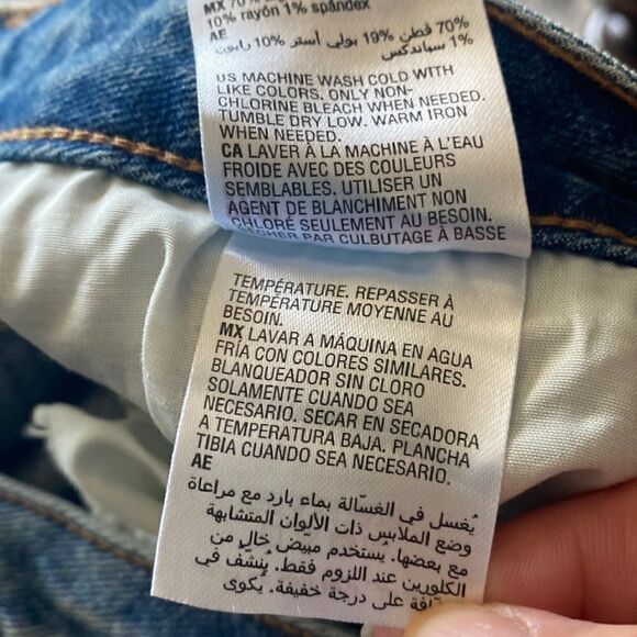 NWT And Now This slim straight cut distressed Jeans size 29 - Picture 5 of 10